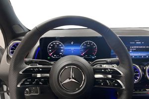 Mercedes GLB220 bild 7