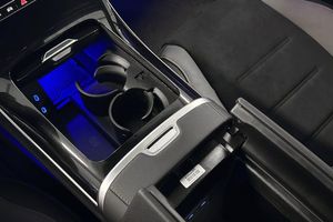 Mercedes EQE350 bild 25