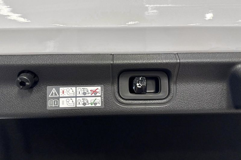 Mercedes EQE350 bild 18
