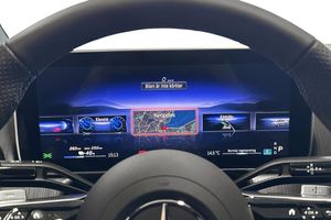 Mercedes EQE350 bild 23