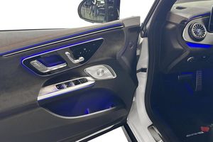 Mercedes EQE350 bild 6