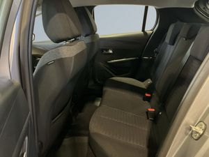 Peugeot 208 bild 11