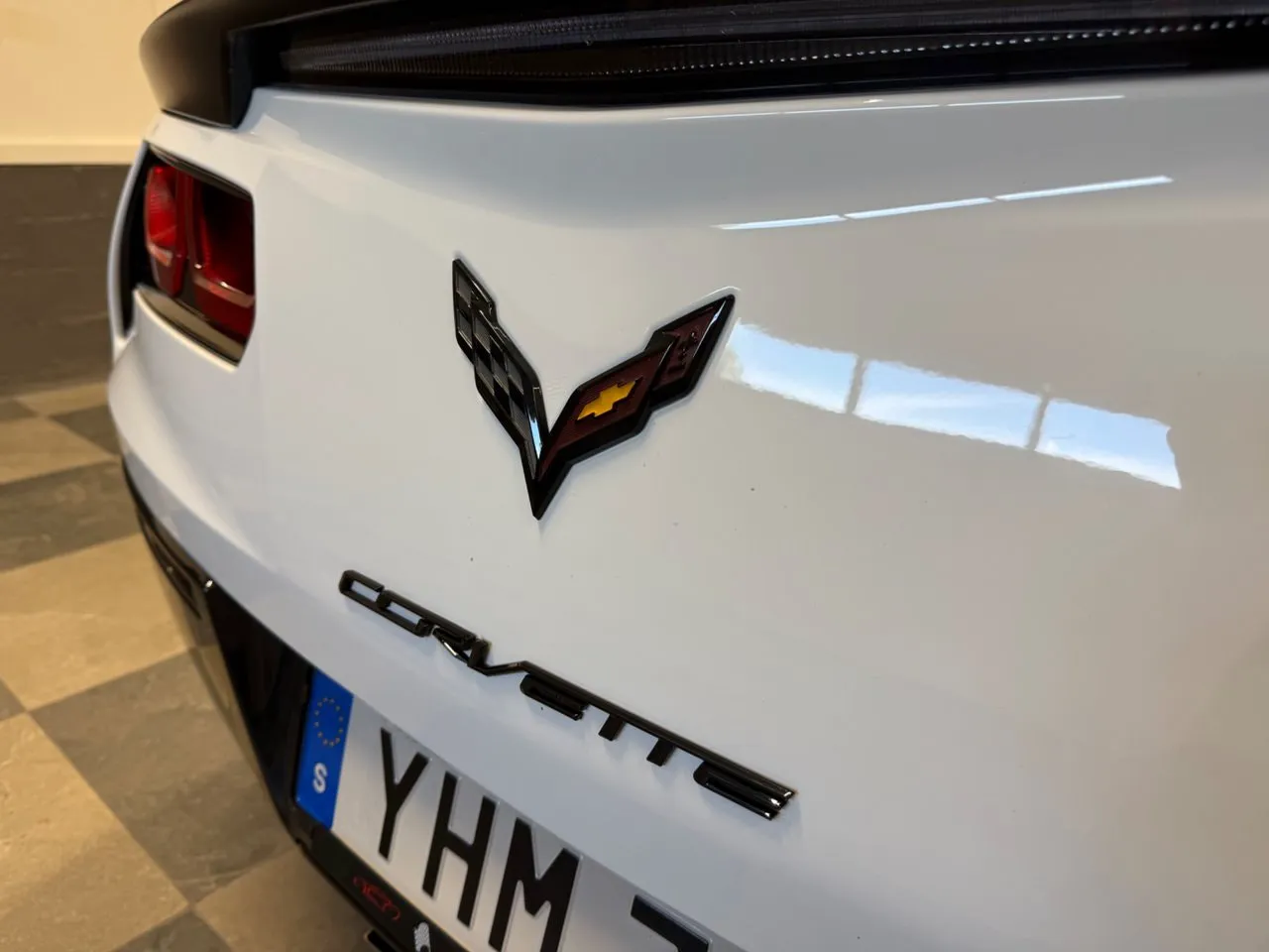 Vehicle image 20