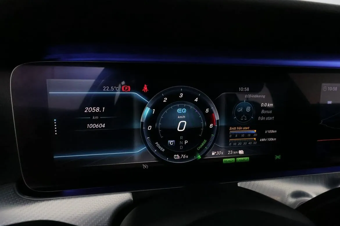 Vehicle image 22