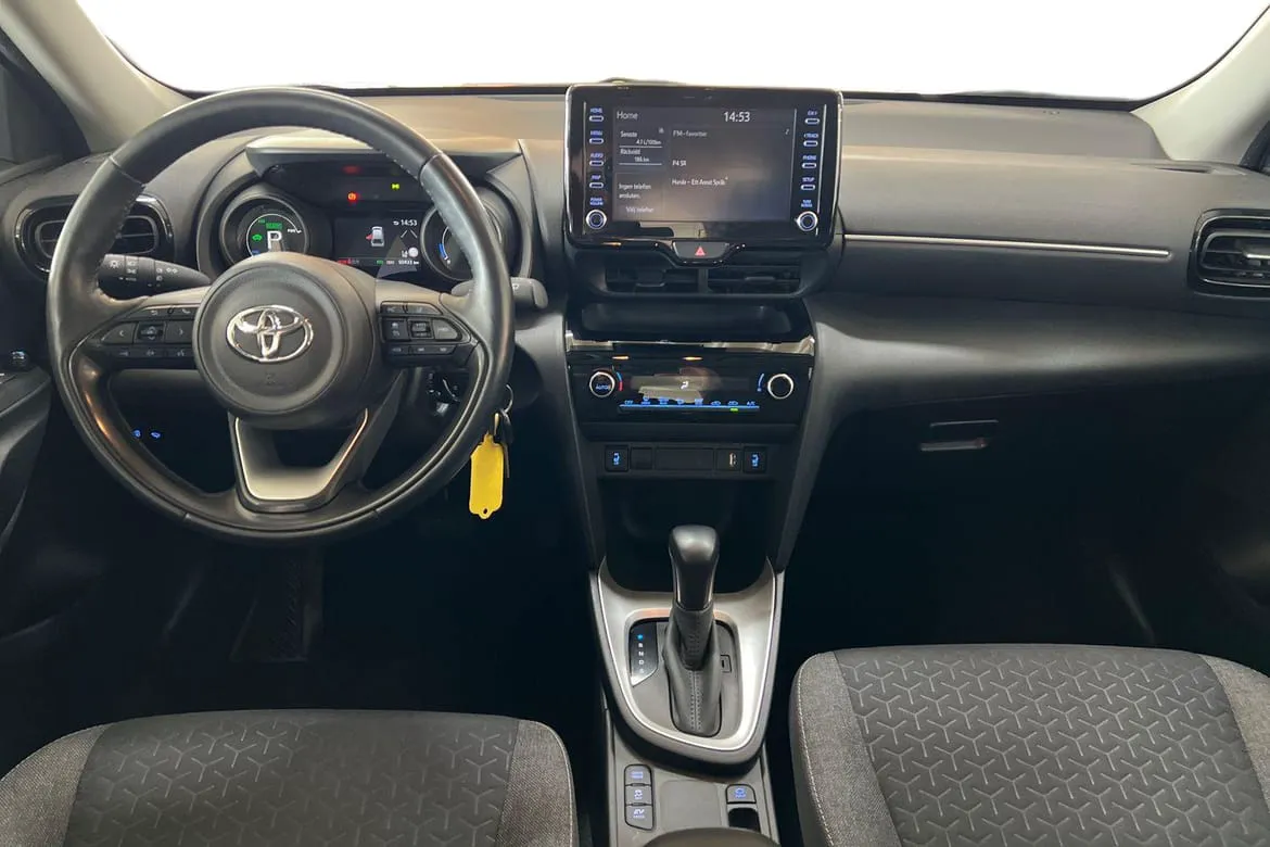 Vehicle image 7