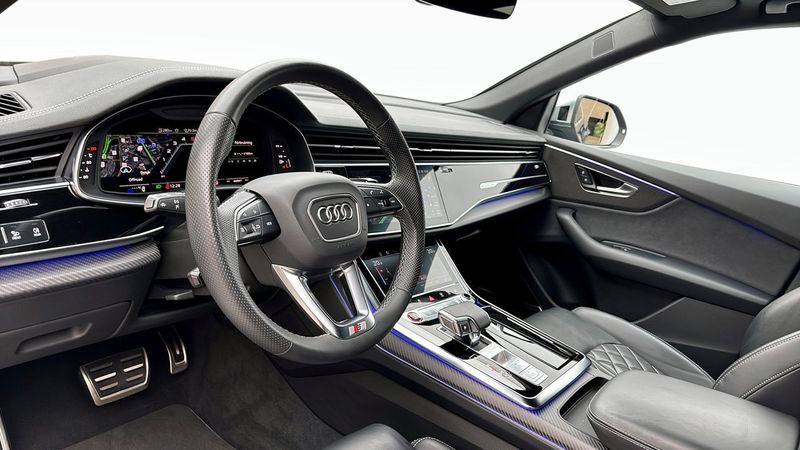Audi SQ8 bild 8