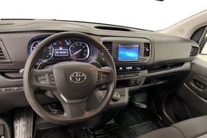 Toyota Proace bild 11