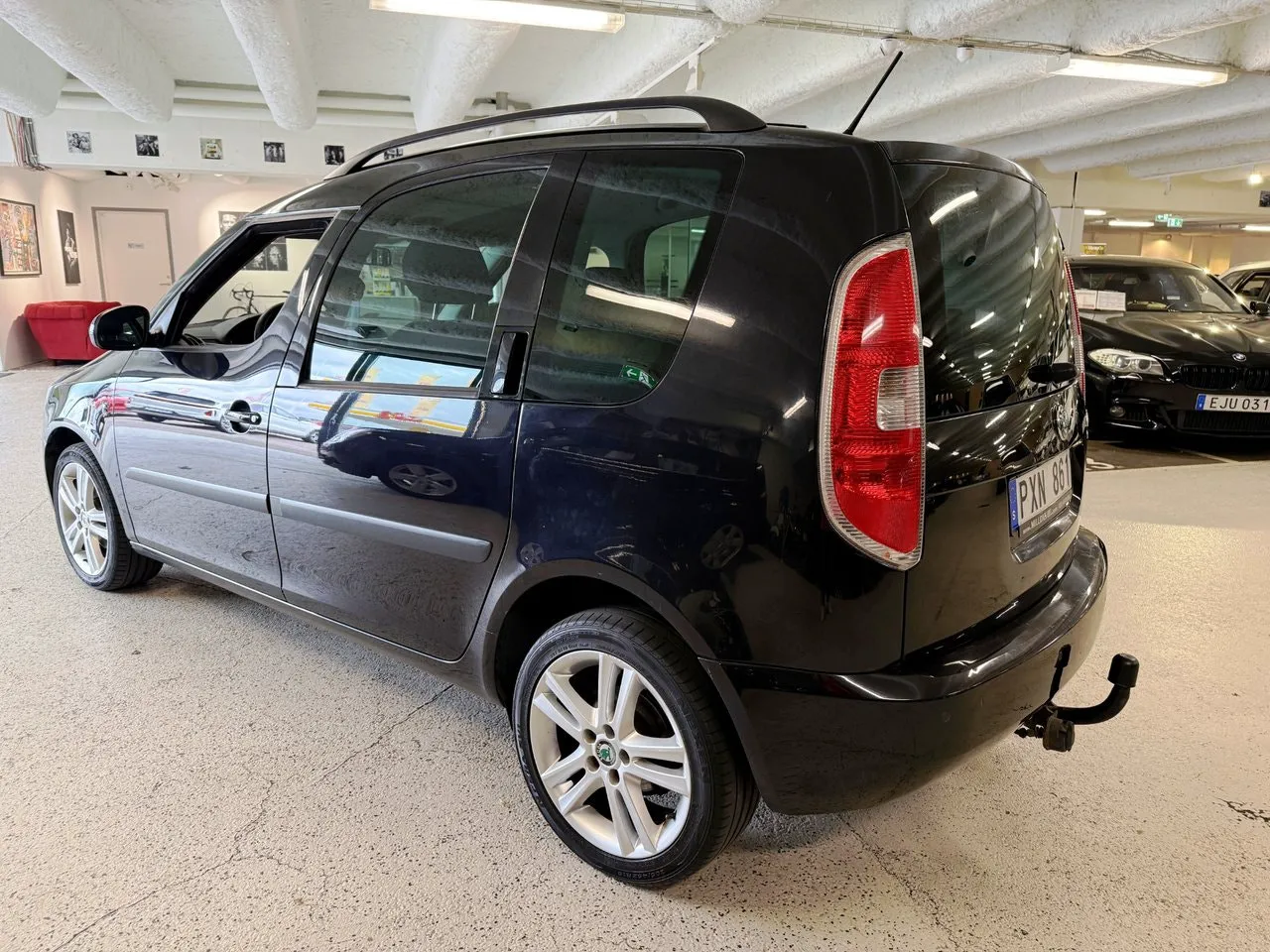 Vehicle image 2