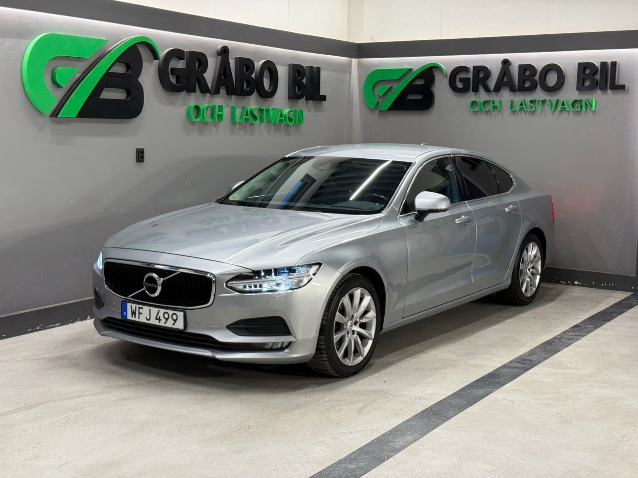 Volvo S90