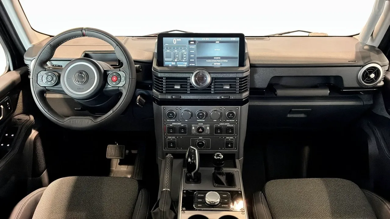 Vehicle image 3