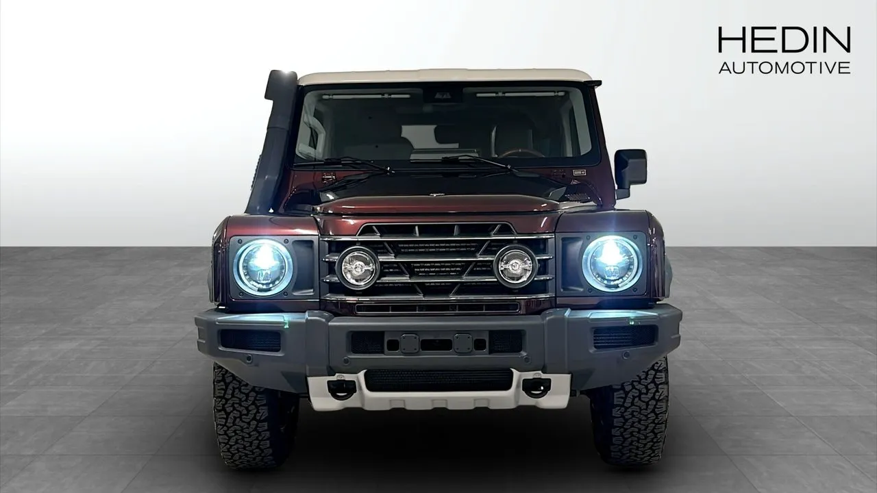 Vehicle image 7