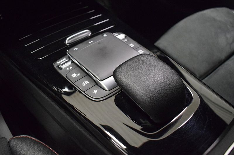 Mercedes CLA200 bild 18