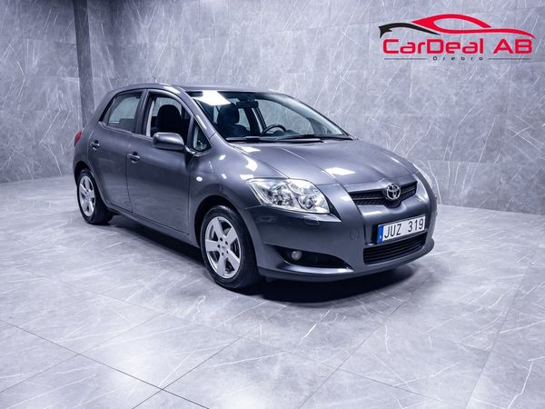 Toyota Auris 5-dörrar 1.6 Valvematic MultiMode Dragkrok - 2009