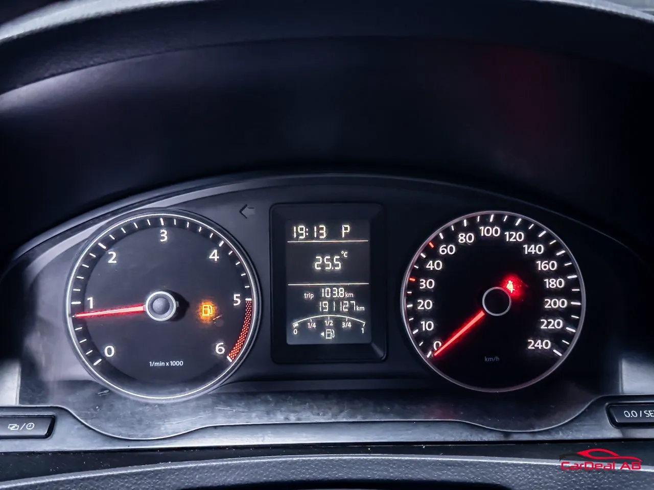 Vehicle image 21