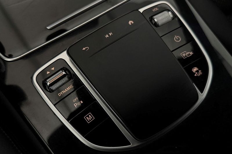 Mercedes GLC300 bild 29