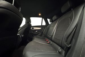 Mercedes GLC300 bild 14