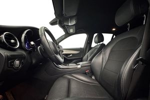 Mercedes GLC300 bild 11