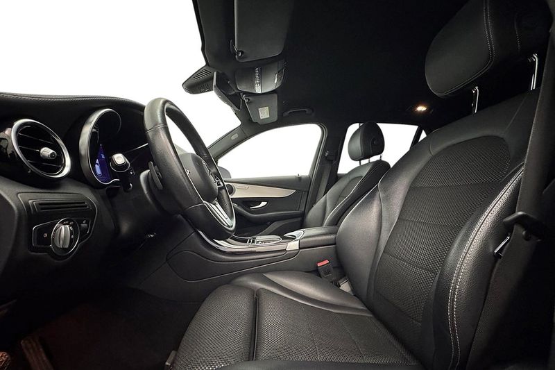 Mercedes GLC300 bild 11