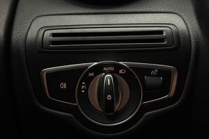 Mercedes GLC300 bild 30