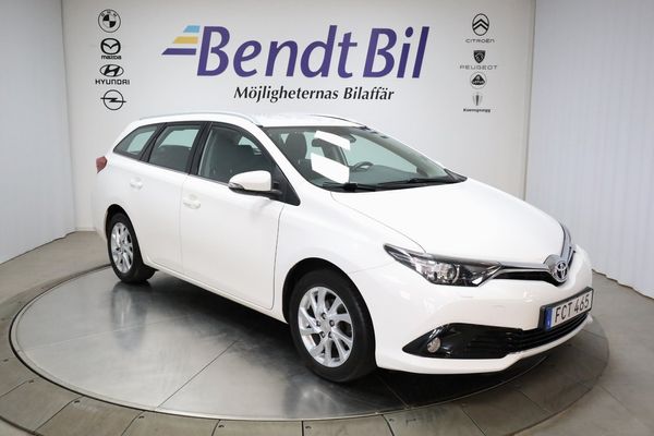 Toyota Auris Touring Sports 1.2 Turbo Active - 2015