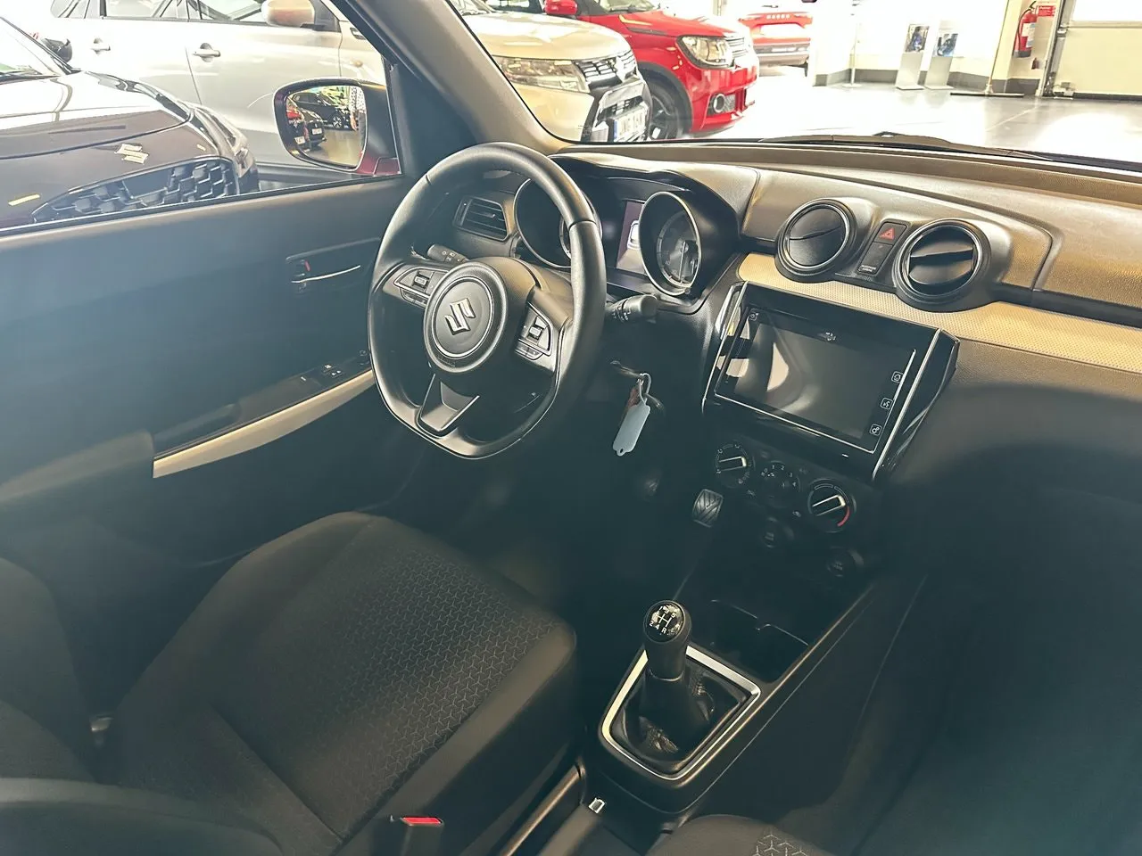 Vehicle image 11