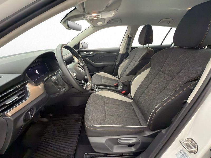 Skoda Scala bild 11