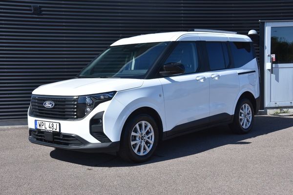Ford Tourneo Courier 1.0 EcoBoost 5-Sits Carplay Backkamera Rattvärme Eu6 - 2025