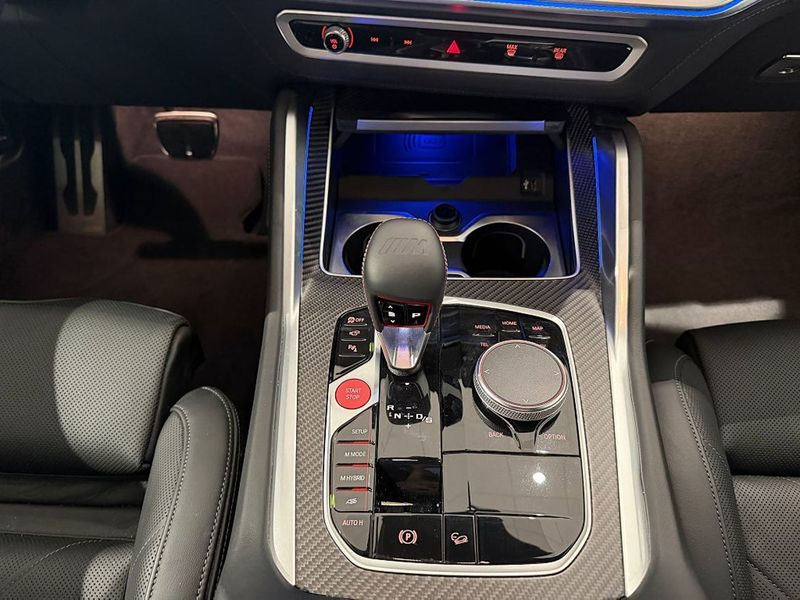 BMW XM bild 15