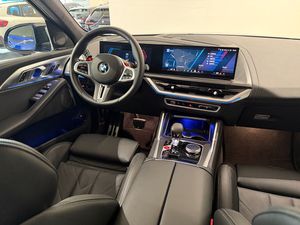 BMW XM bild 12
