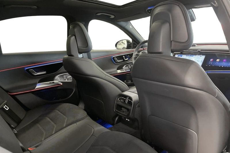 Mercedes E300 bild 11