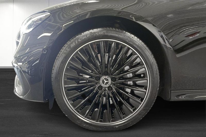 Mercedes E300 bild 5