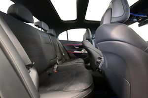 Mercedes E300 bild 12