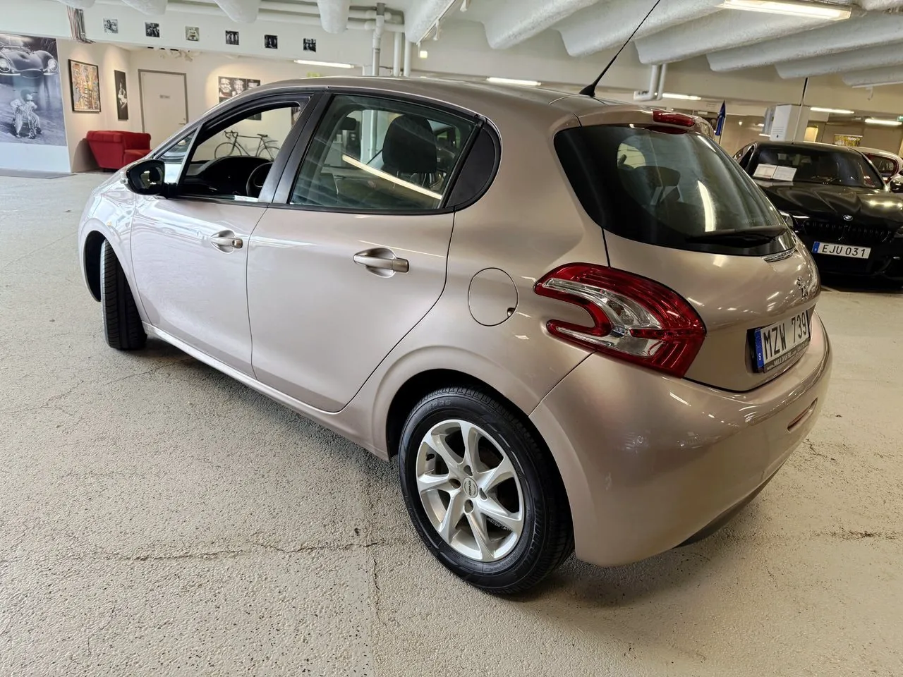 Vehicle image 2