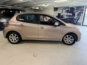 Peugeot 208 bild 5