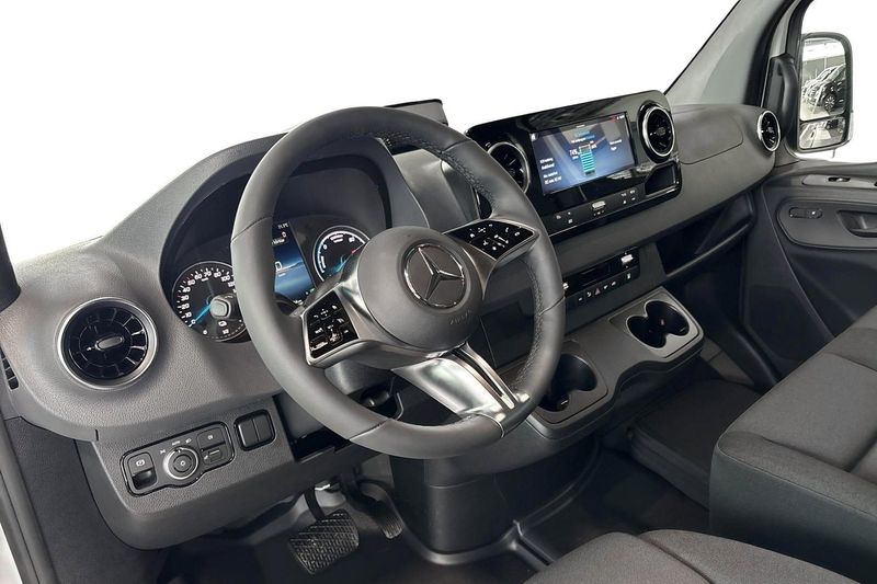 Mercedes e-Sprinter bild 7