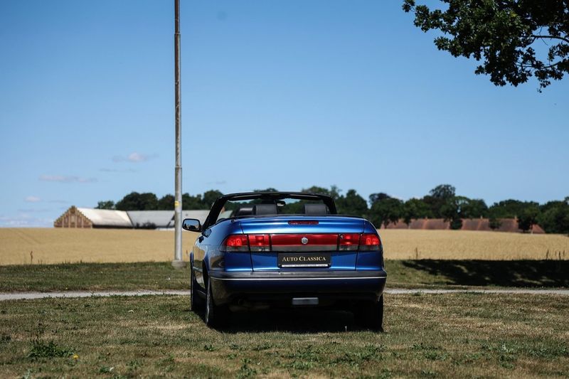 Saab 900 bild 8