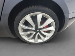 Tesla Model 3 bild 24
