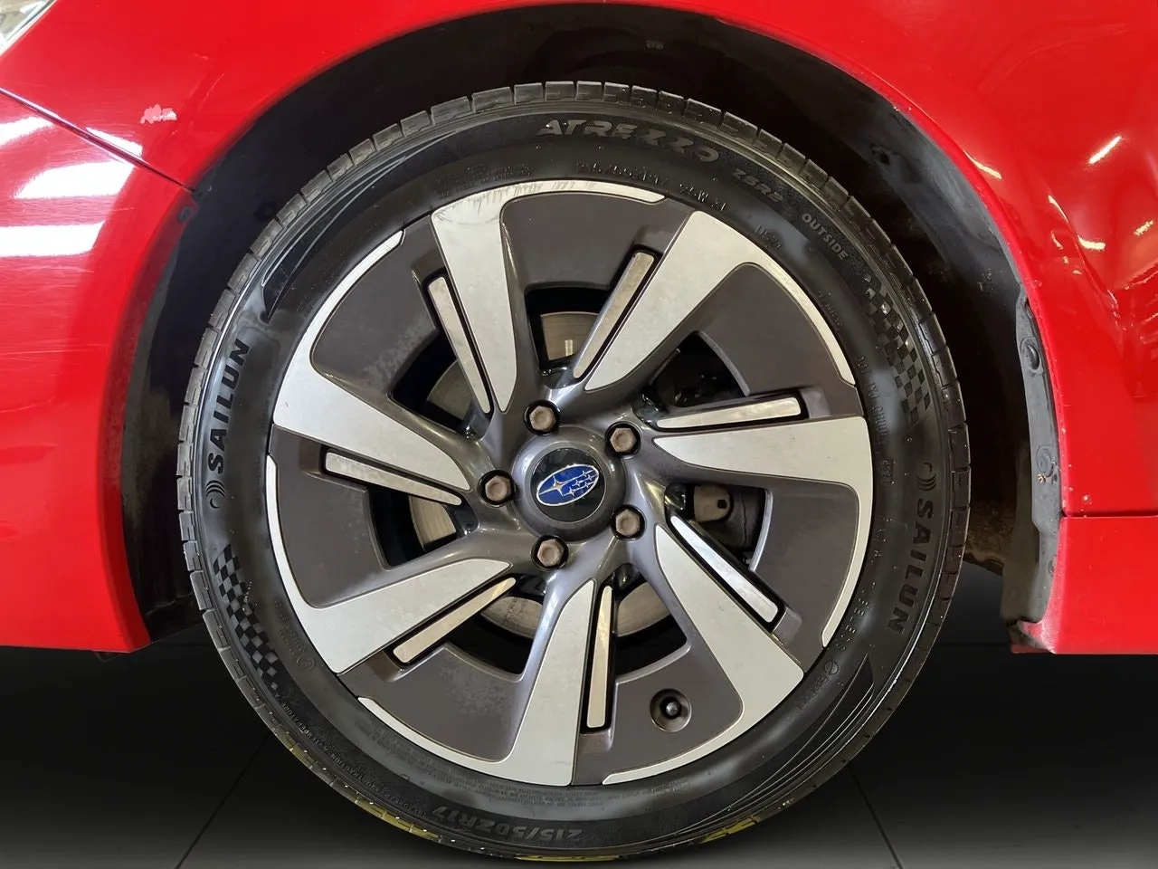 Vehicle image 13