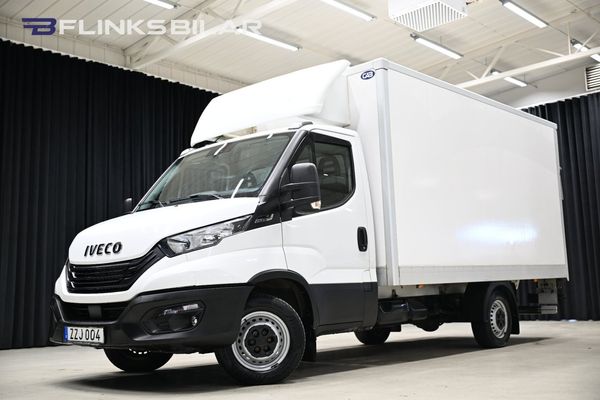 Iveco Daily 136HK Automat|Volymskåp|Bakgavellyft|Sidodörr|Leasbar - 2023
