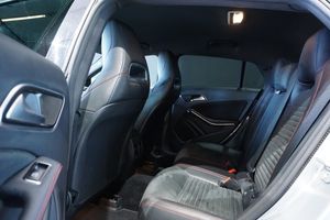 Mercedes CLA200 bild 10