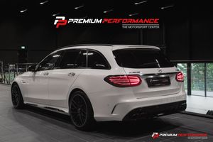 Mercedes C63 AMG bild 2