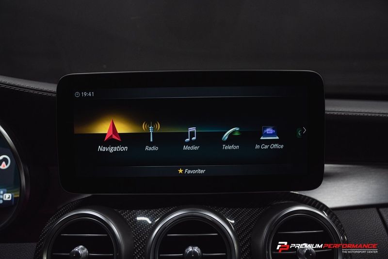 Mercedes C63 AMG bild 26