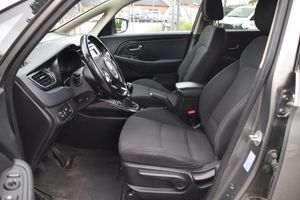 Kia Carens bild 8