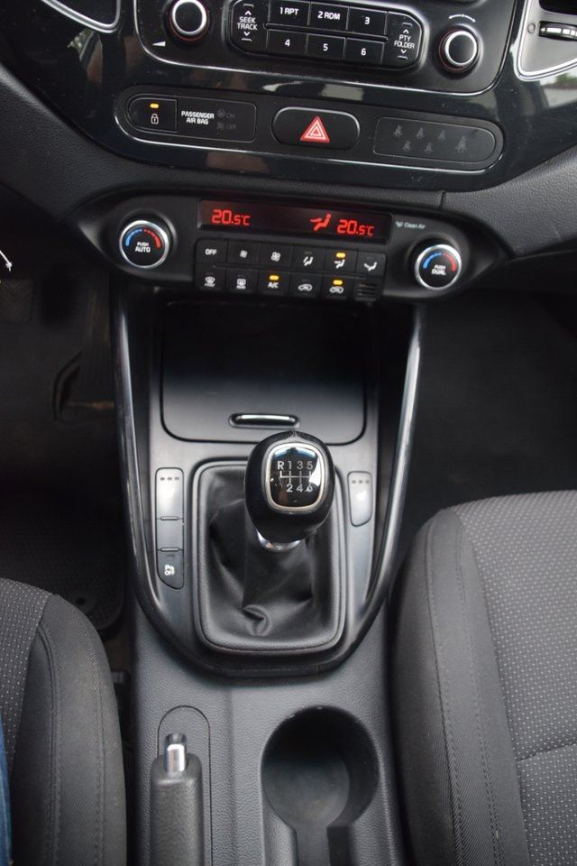 Kia Carens bild 13