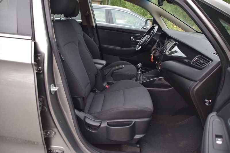 Kia Carens bild 9