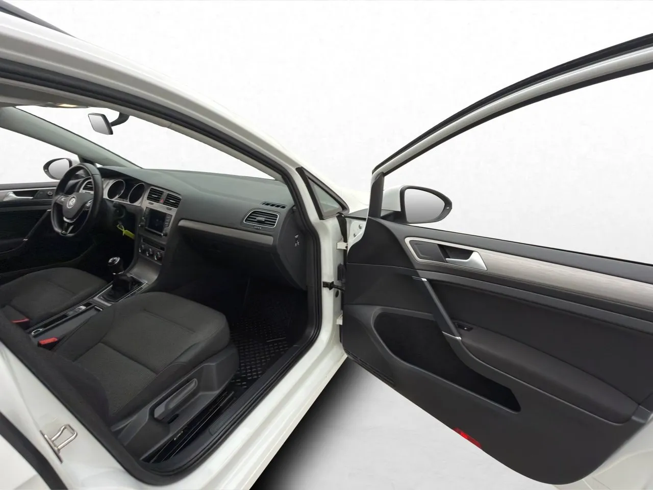 Vehicle image 21