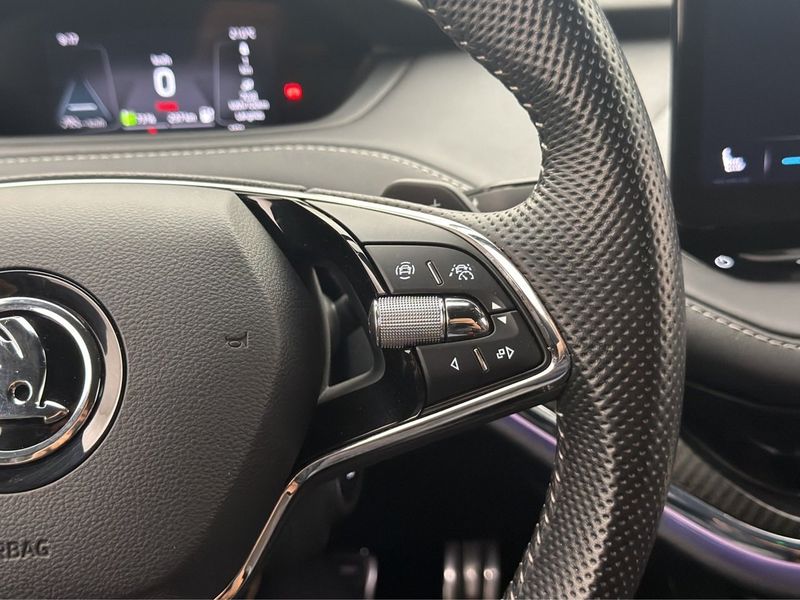 Skoda Enyaq bild 17