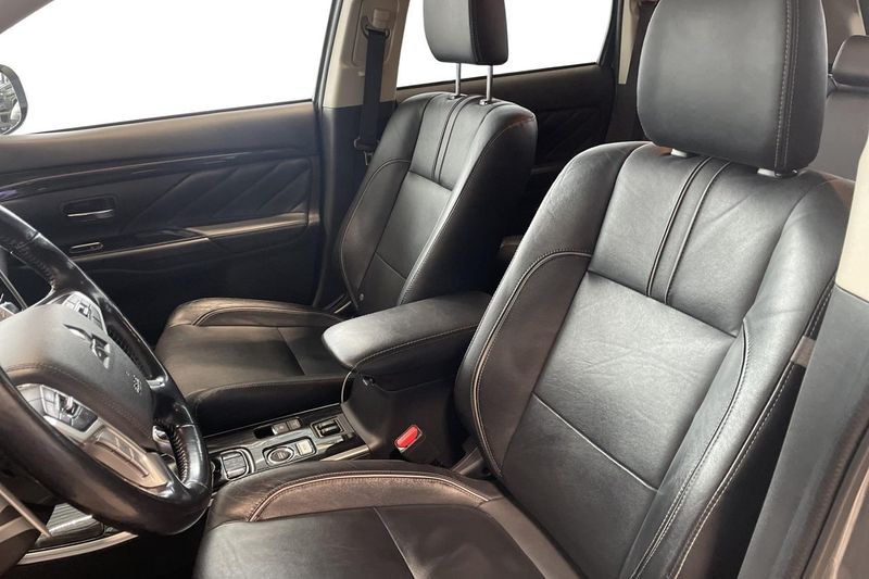 Mitsubishi Outlander bild 10