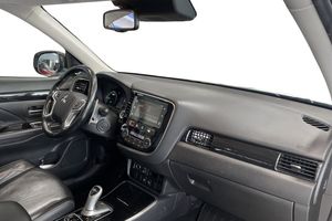 Mitsubishi Outlander bild 8