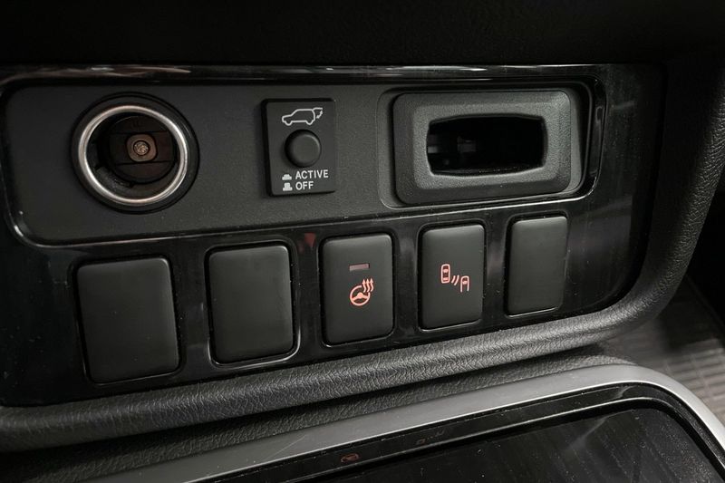 Mitsubishi Outlander bild 17